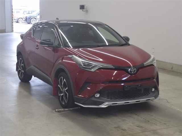 2018 Toyota C-HR G-T Japan auction vehicle