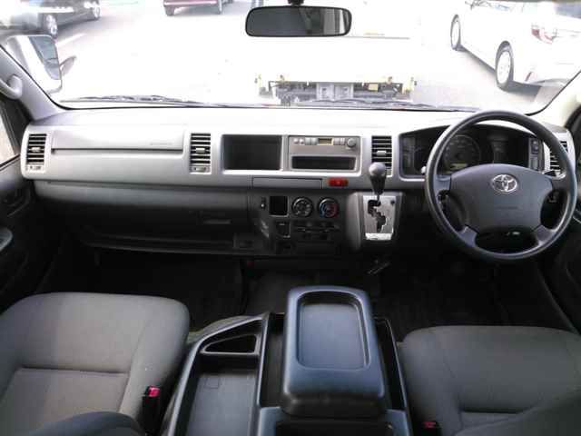 2011 Toyota Hiace auction photo 8