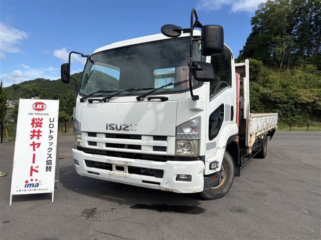 2010 Isuzu Forward クレーン付 Japan auction vehicle