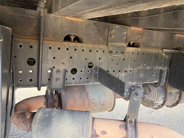 2010 Isuzu Forward クレーン付 auction photo 5