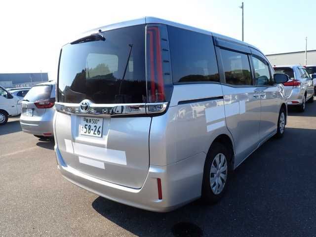 2021 Toyota Noah X 8人乗 auction photo 2