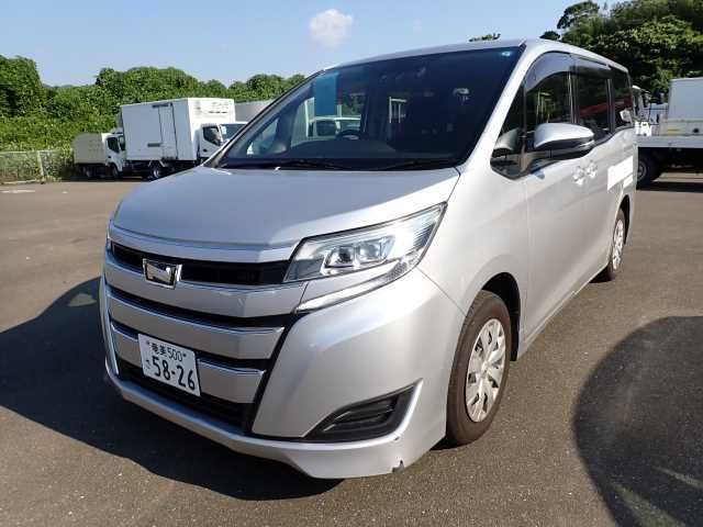 Japan Auction Vehicles 14 2021 Toyota Noah X 8人乗 auction photo