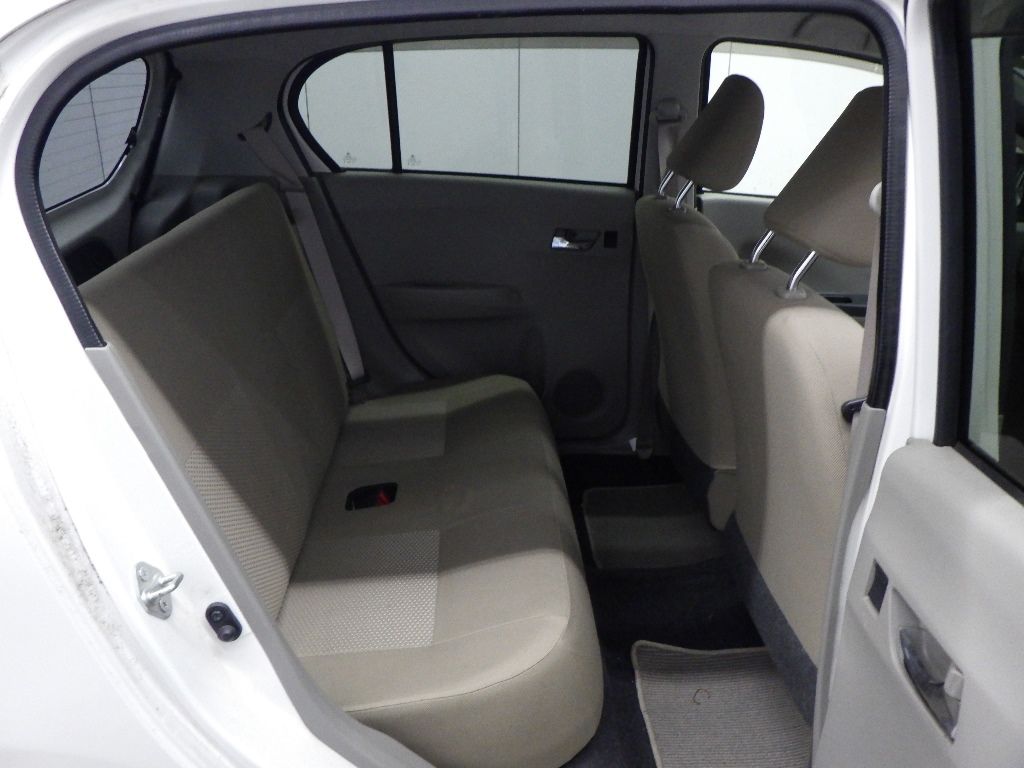 2012 Daihatsu Mira e:S X auction photo 7