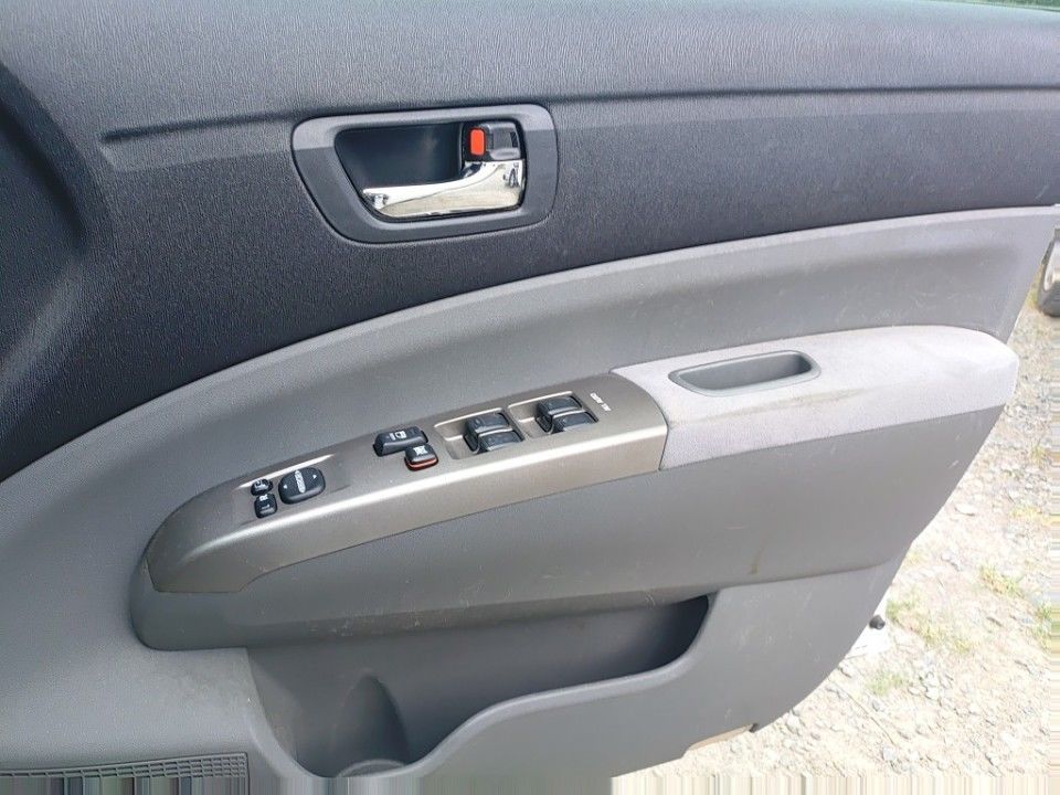 2011 Toyota Prius auction photo 14
