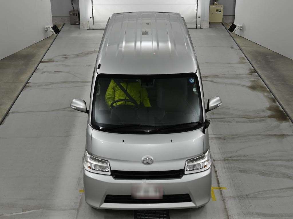 2022 Toyota TownAce Van GL 4WD auction photo 7