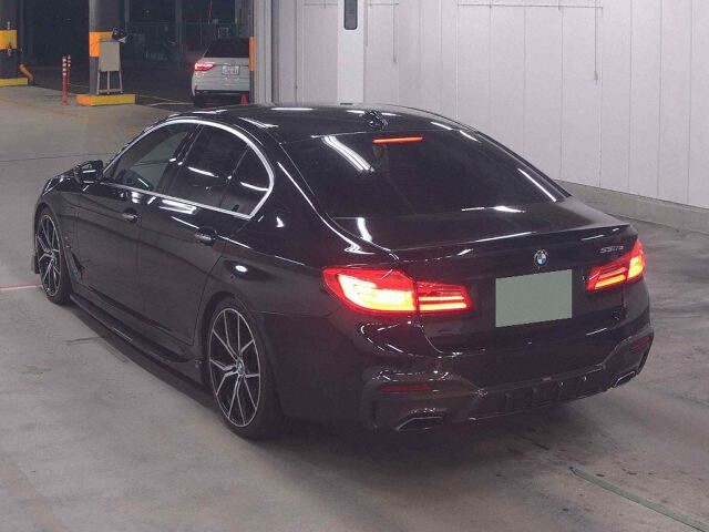 2017 BMW 5 Series 530EM Sport I Performance auction photo 2