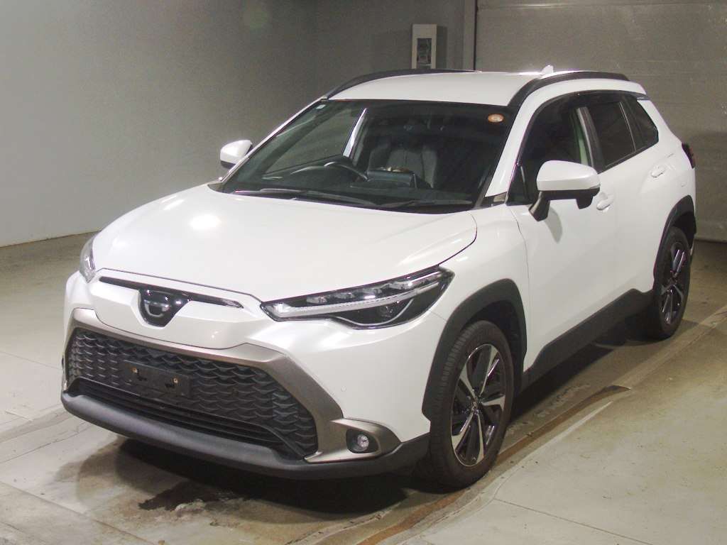 Japan Auction Vehicles 4 2022 Toyota Corolla Cross Z auction photo
