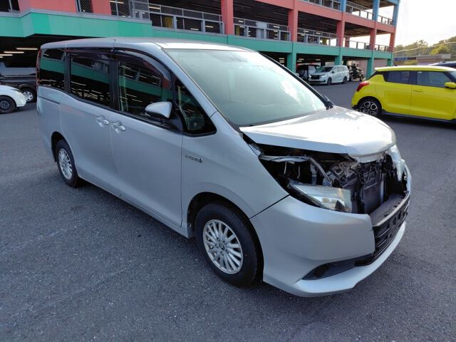 2014 Toyota Noah HV X Japan auction vehicle