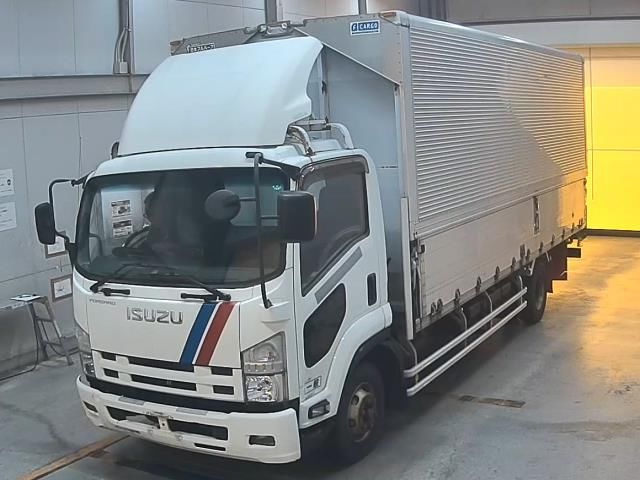 2008 Isuzu Forward ウィング Japan auction vehicle