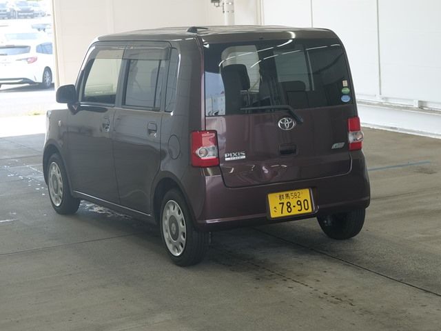 2014 Toyota Pixis Space X auction photo 2