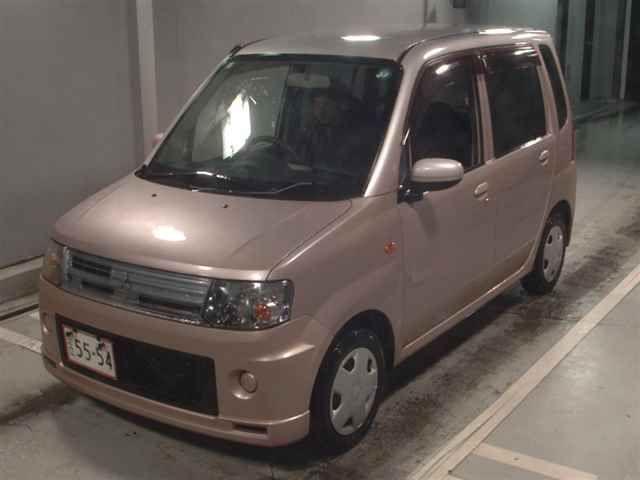 2011 Mitsubishi トッポ 4WD M auction photo 4