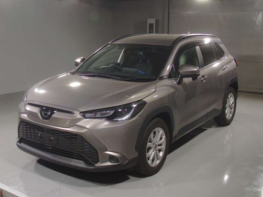 Japan Auction Vehicles 4 2022 Toyota Corolla Cross S auction photo