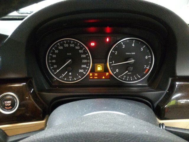 2011 BMW 3 Series 320Iハイラインパッケ auction photo 6