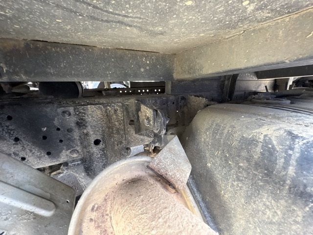 2013 Isuzu Elf dump auction photo 17