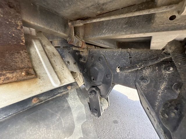 2013 Isuzu Elf dump auction photo 14