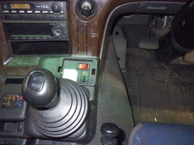 2012 Isuzu ウィング auction photo 8