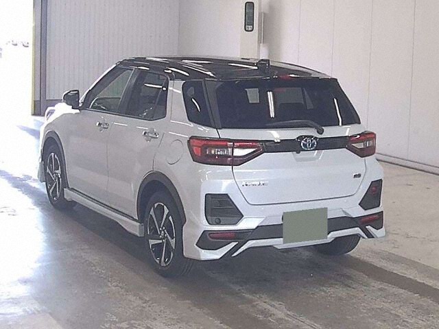 2026 Toyota Raize Hybrid Z auction photo 2