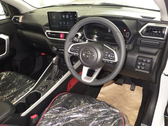 2026 Toyota Raize Hybrid Z auction photo 3