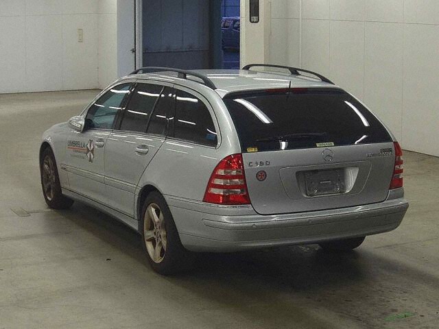 2007 Mercedes-Benz C-Class Station Wagon C180コンプアバンG auction photo 2