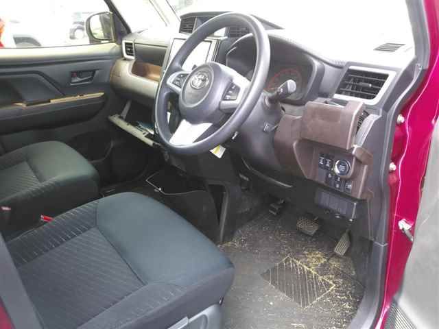 2017 Toyota Roomy G S auction photo 3
