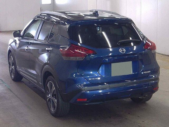 2021 Nissan Kicks X auction photo 2