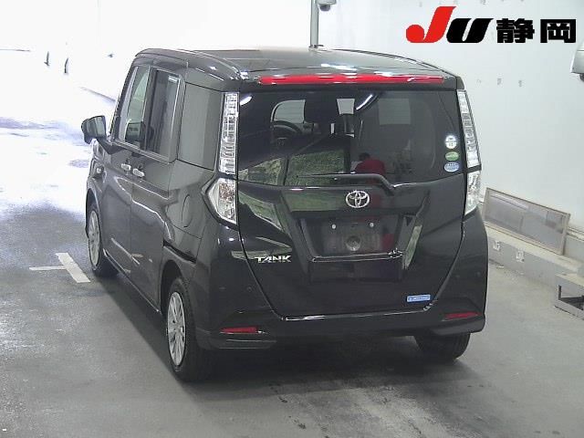 2020 Toyota Tank X S auction photo 2