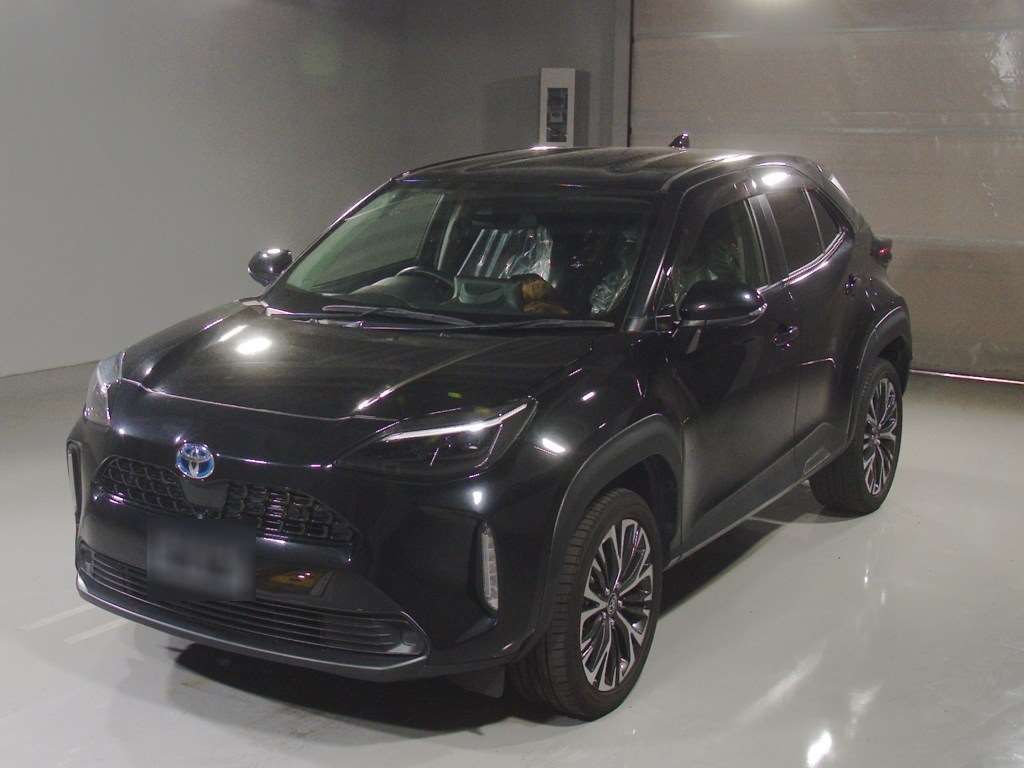 Japan Auction Vehicles 4 2021 Toyota Yaris Cross ハイブリッドZ auction photo