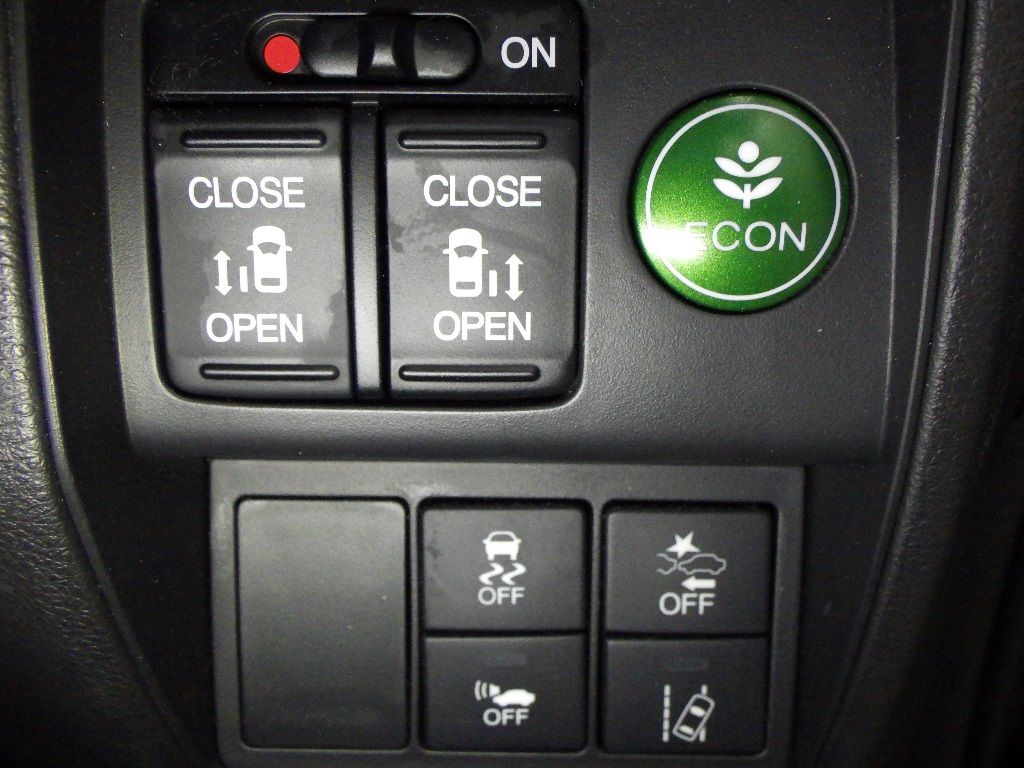2016 Honda Odyssey ハイブリッドアブソルートホンダセンシングEXパッケージ auction photo 11