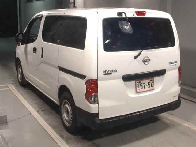2021 Nissan NV200 Vanette Van DX auction photo 2