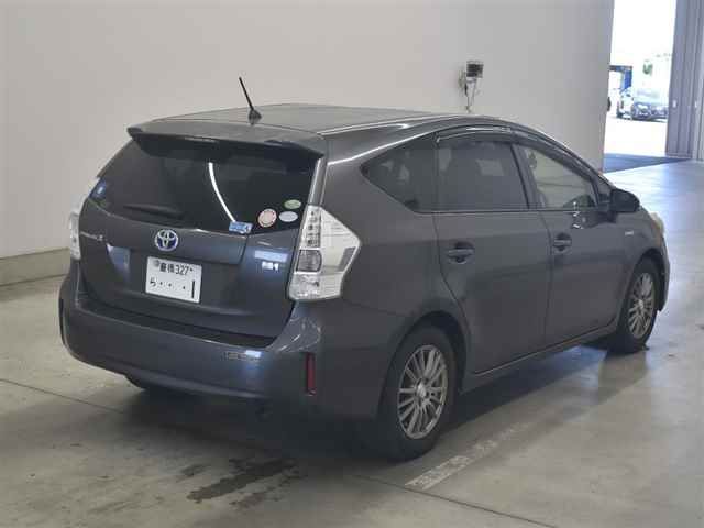 2014 Toyota Prius Alpha G auction photo 5