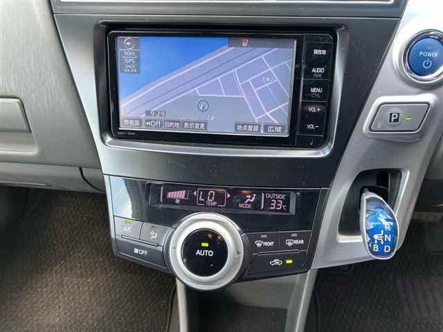 2014 Toyota Prius Alpha G auction photo 6