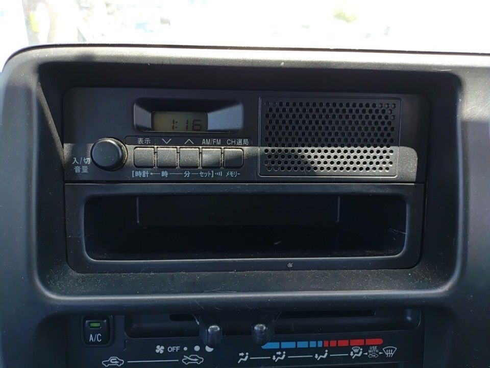 2016 Daihatsu ハイゼット カーゴ auction photo 11