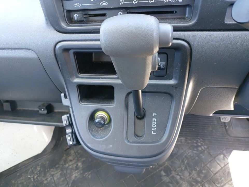 2016 Daihatsu ハイゼット カーゴ auction photo 12