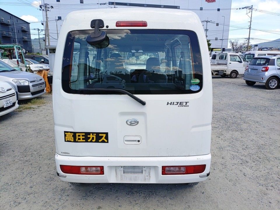 2016 Daihatsu ハイゼット カーゴ auction photo 5