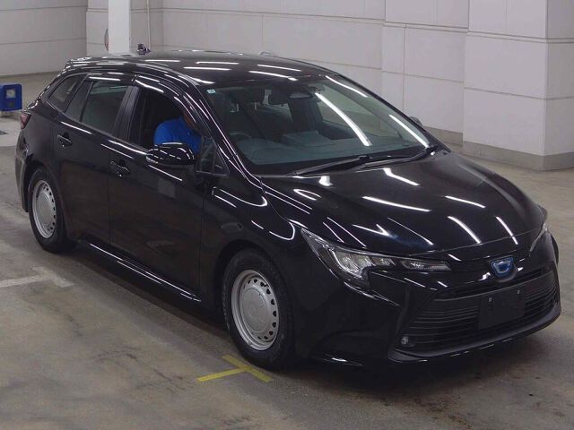 2025 Toyota Corolla Touring ハイブリッドX 4WD Japan auction vehicle