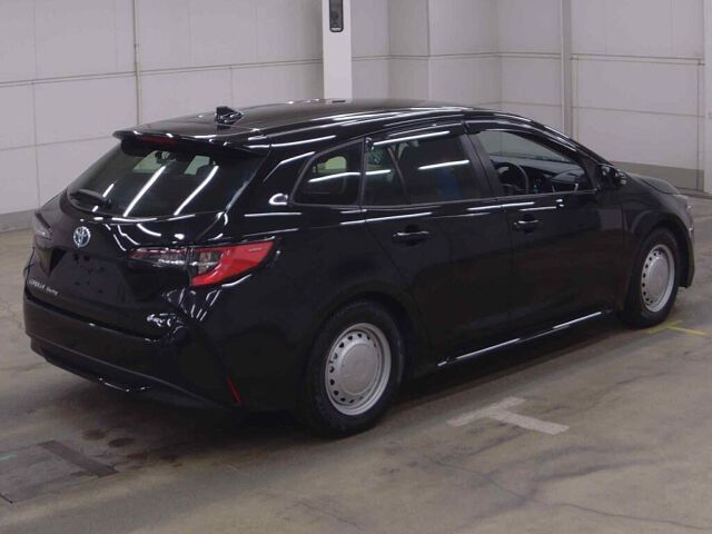 2025 Toyota Corolla Touring ハイブリッドX 4WD auction photo 5