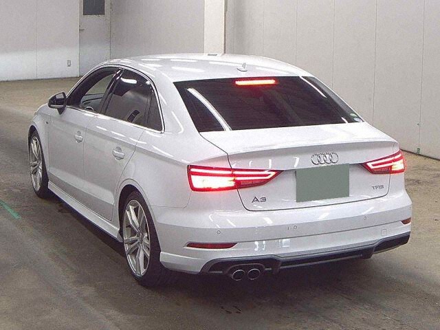 2017 Audi A3 Sedan 1.4TFSIスポSライ auction photo 2