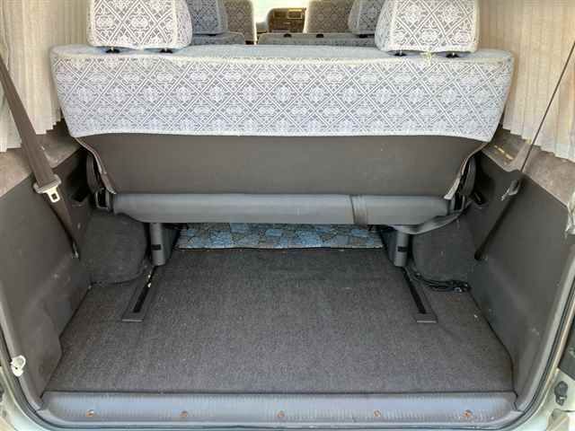 1999 Toyota Hiace リビングサルーンEX ディーゼル auction photo 9
