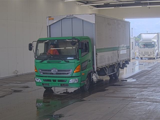 2015 Hino Ranger アルミウイング PG Japan auction vehicle