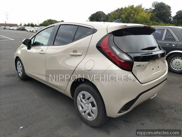 2026 Toyota Aqua X auction photo 2