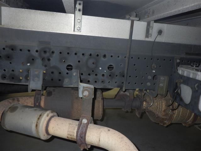 2011 Isuzu Forward 冷蔵・冷凍車 auction photo 5