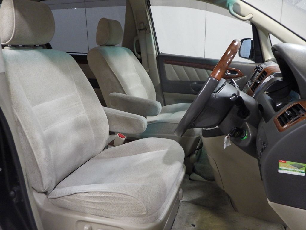 2003 Toyota Alphard 4WD MZ 8 people auction photo 6