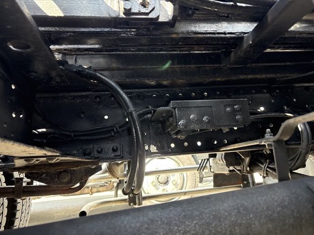 2013 Isuzu Elf Loader 4WD auction photo 13