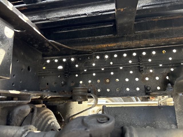 2013 Isuzu Elf Loader 4WD auction photo 18