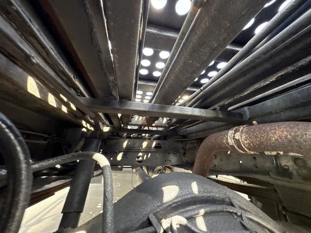 2013 Isuzu Elf Loader 4WD auction photo 15
