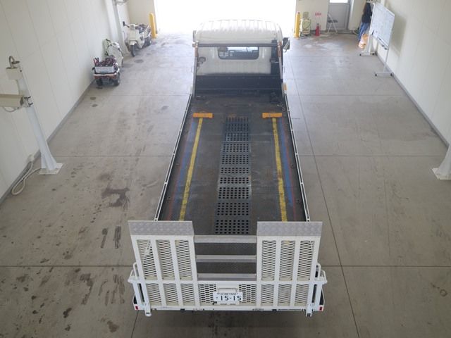 2013 Isuzu Elf Loader 4WD auction photo 3