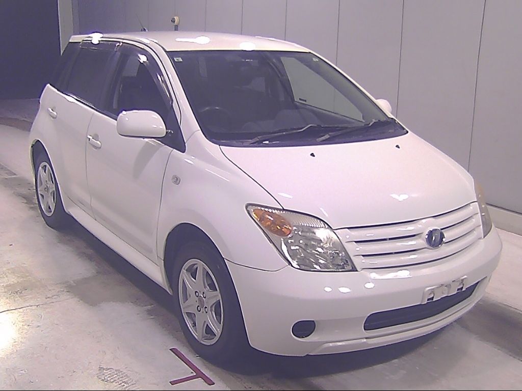 2005 Toyota Ist 1.3F L Edition Japan auction vehicle
