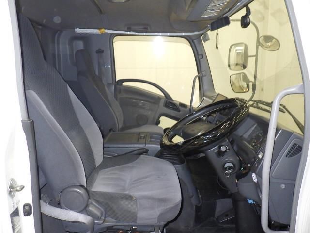2009 Isuzu Forward Wing auction photo 6