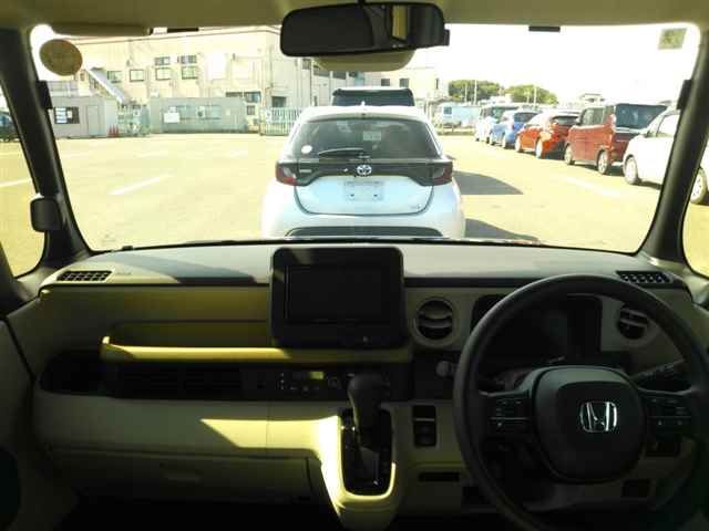 2025 Honda N-BOX Honda SENSING auction photo 8