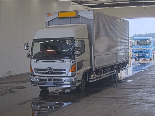 2016 Hino Ranger Aluminum Wing Japan auction vehicle